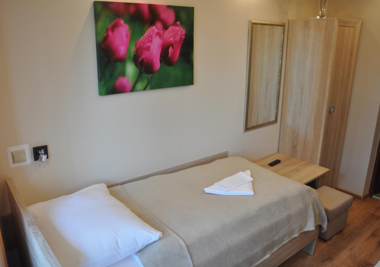 Hotel Mis Bochnia Ngoại thất bức ảnh