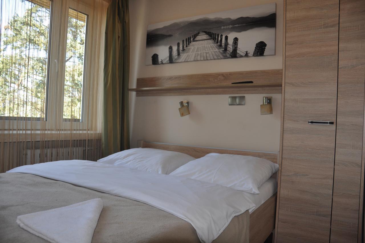 Hotel Mis Bochnia Ngoại thất bức ảnh