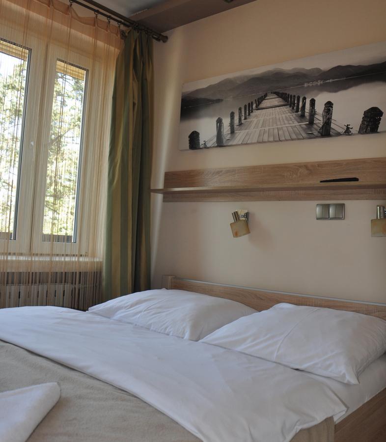 Hotel Mis Bochnia Ngoại thất bức ảnh